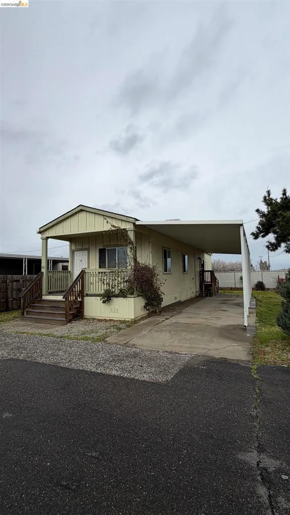 4449 S Carpenter Rd, Modesto, CA 95358