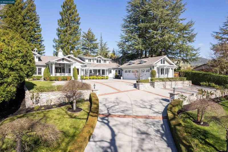 1669 Calle Arroyo, Diablo, CA 94528