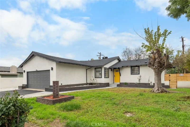 2717 W 6th Street, Rialto, CA 92376