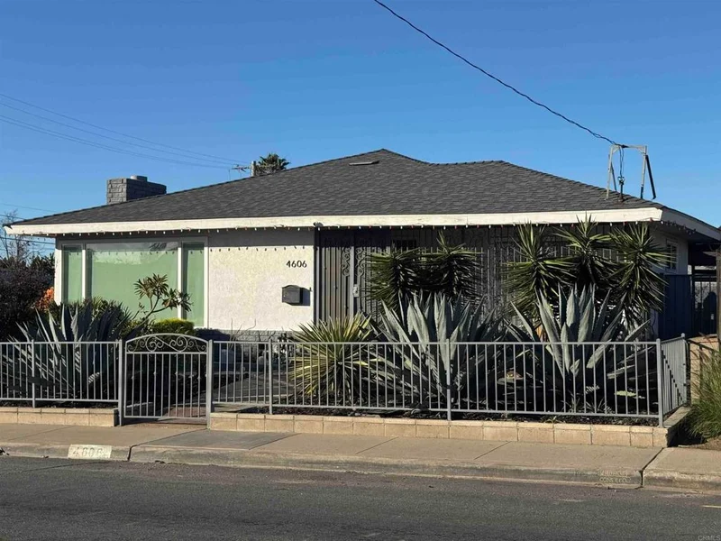 4606 Ocean View, San Diego, CA 92113