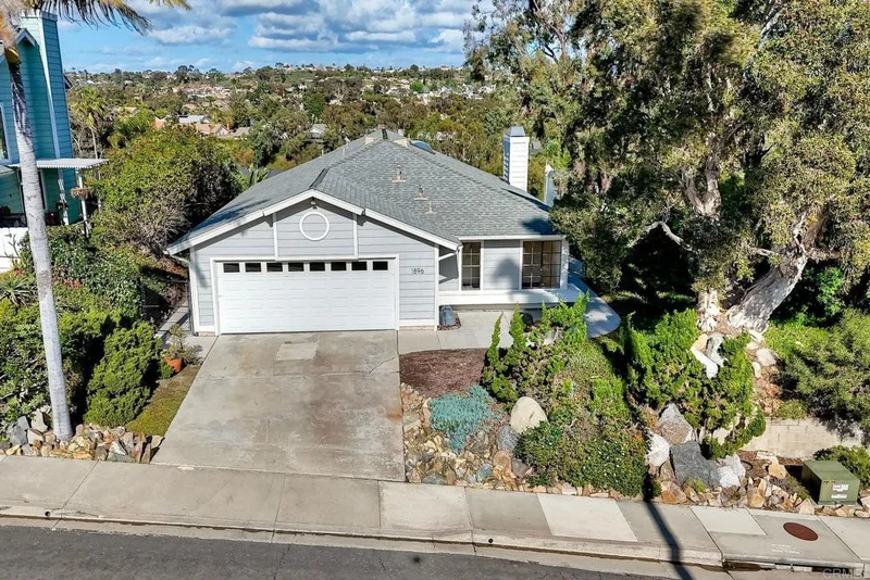 1896 E Pointe Avenue, Carlsbad, CA 92008