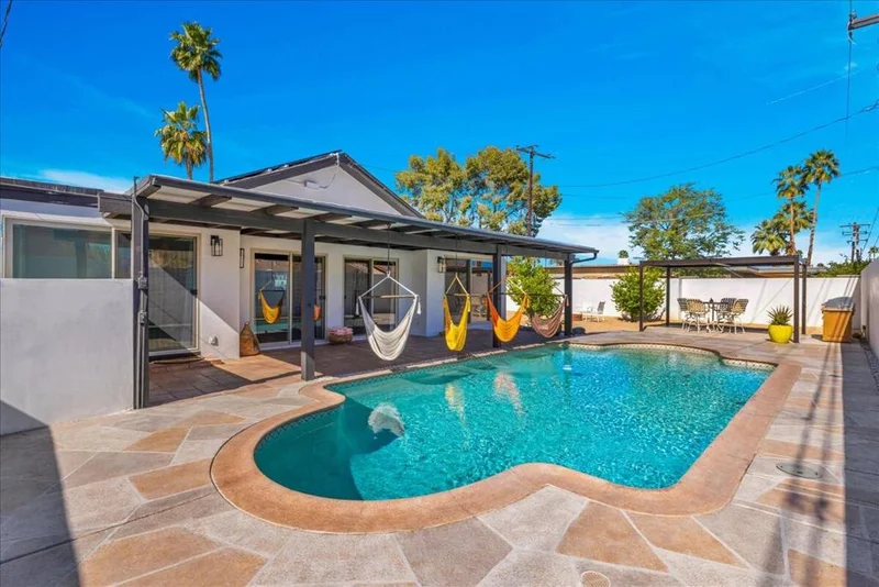 45640 Mountain View Avenue, Palm Desert, CA 92260