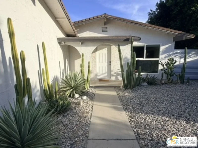 10304 Santa Cruz Road, Desert Hot Springs, CA 92240