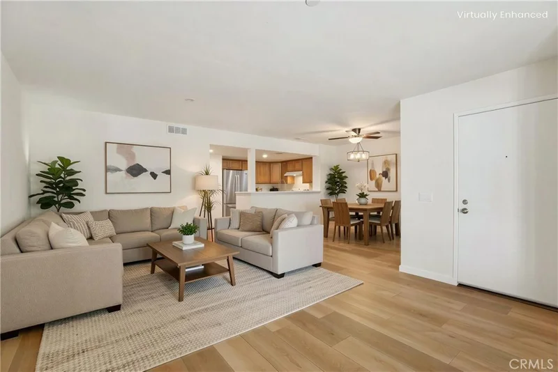 300 Chestnut, Santa Ana, CA 92701