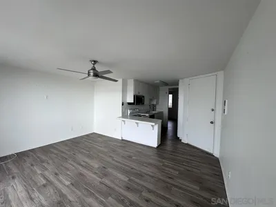 725 Redondo Ct 22 photo 2