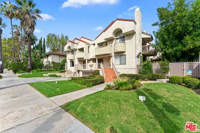 265 W California Boulevard 1 photo 2