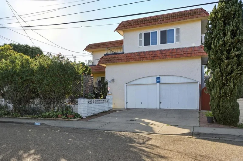 1038 8th, Imperial Beach, CA 91932
