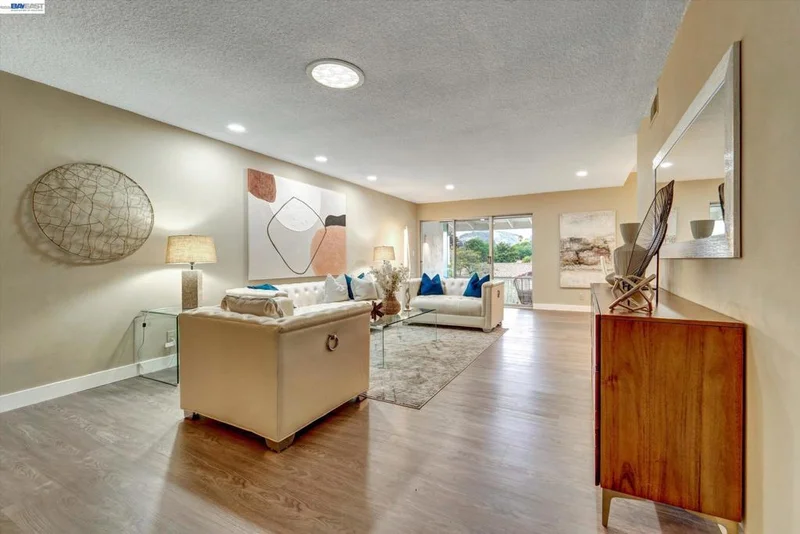 2767 Miradero Dr, Santa Barbara, CA 93105