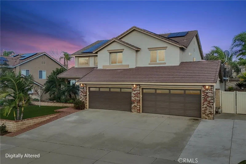 2527 Waterfall Ln, Corona, CA 92882