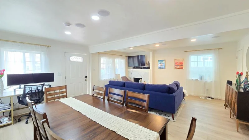 4383 Van Dyke Avenue photo 2