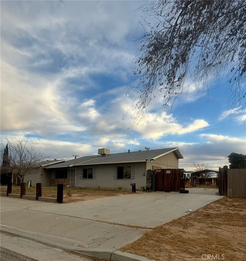 24144 Joshua, Boron, CA 93516