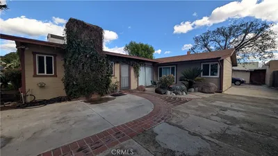 546 Griswold Avenue photo 2