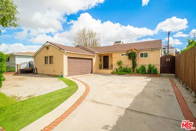 13748 Sunburst Street photo 2