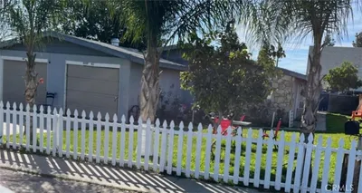 5383 Howard photo 2