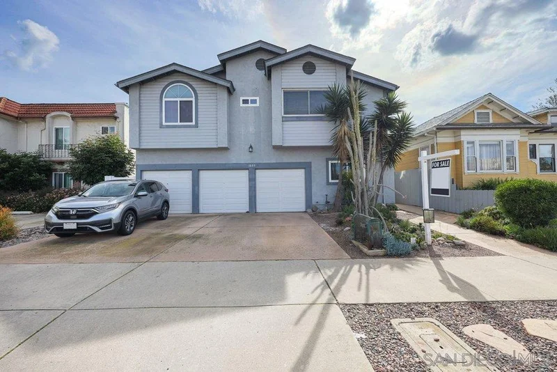 1009 Essex St. 6, San Diego, CA 92103