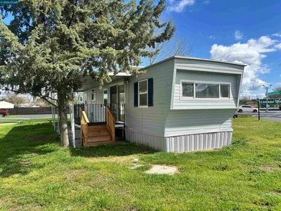 3505 Gateway Rd, 13M photo 2