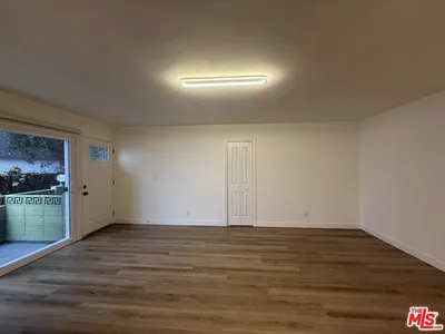 314 S Clark Drive 2 photo 2