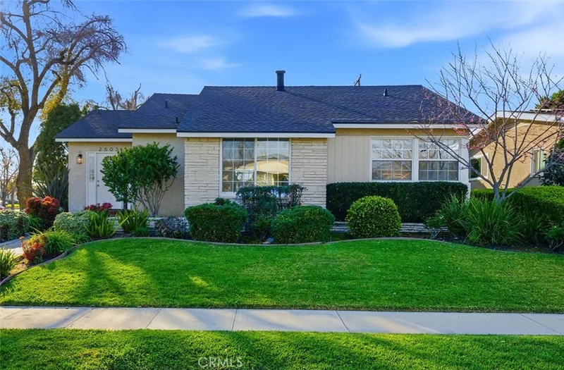 2603 Ladoga Ave, Long Beach, CA 90815