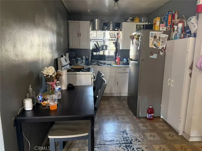 Photo 2 of 2426 Medford