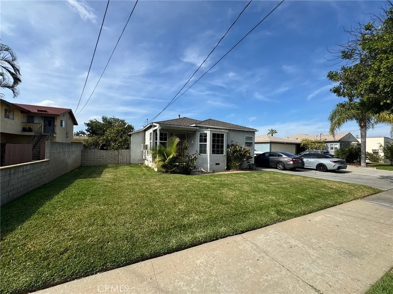 229 S 10th, Montebello, CA 90640