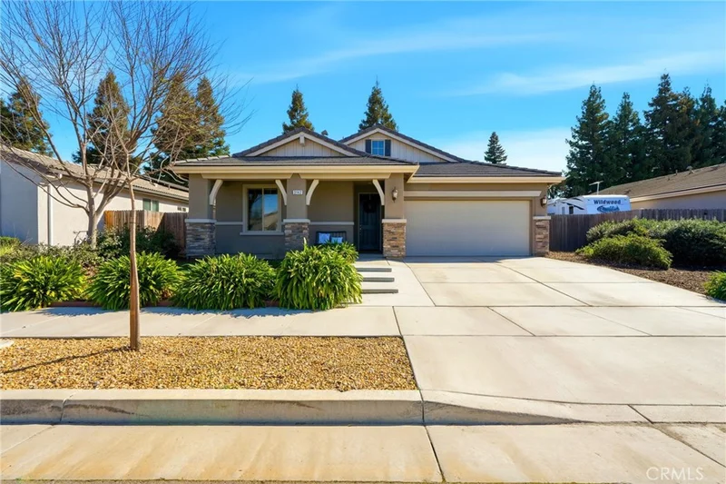 3142 S Kennedy Street, Visalia, CA 93292
