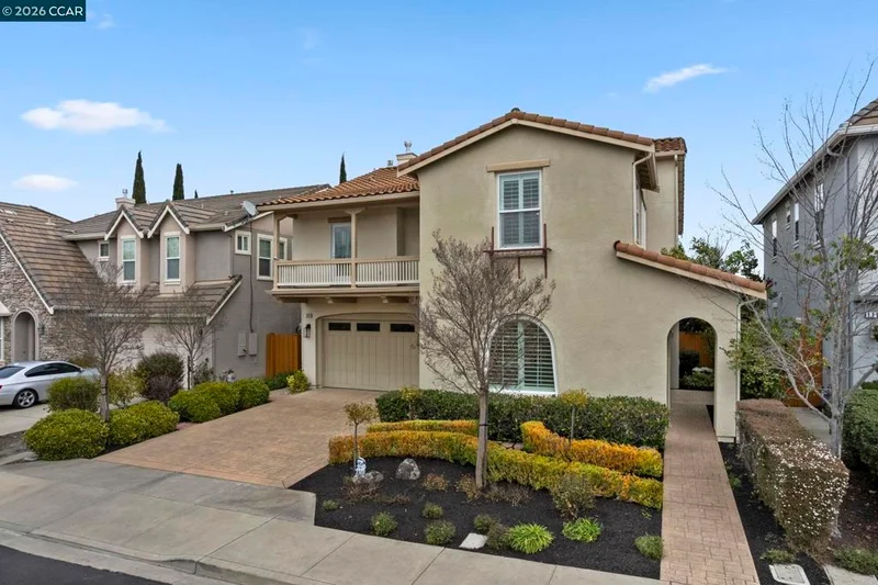 124 Nanterre St, Danville, CA 94506