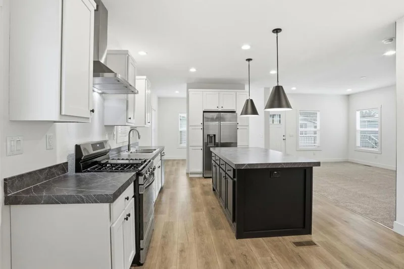 498 Summerland, San Jose, CA 95134