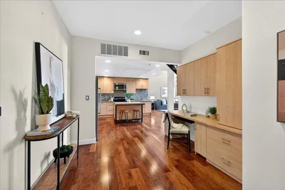 88 Bush Street 3134 photo 2