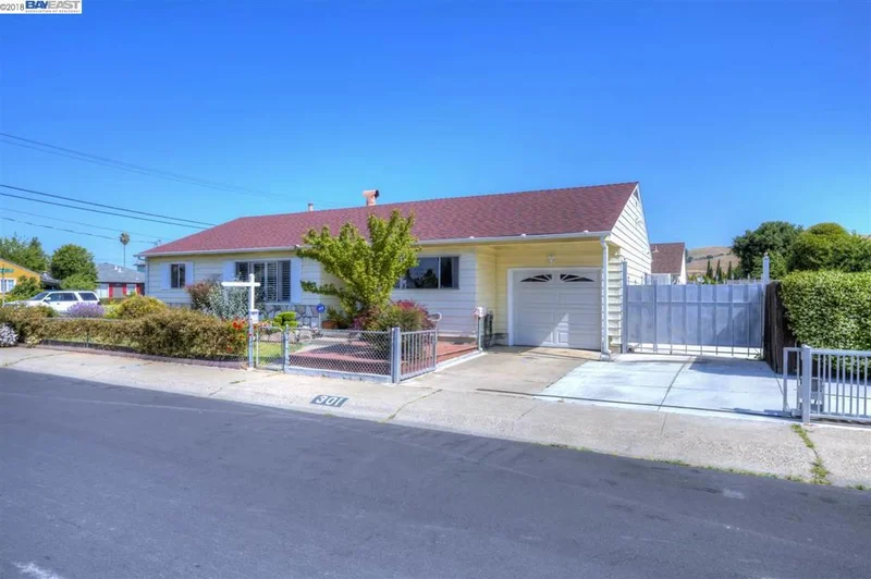 301 Lexington Ave, Hayward, CA 94544