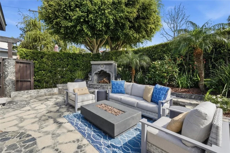 3013 Maple, Manhattan Beach, CA 90266