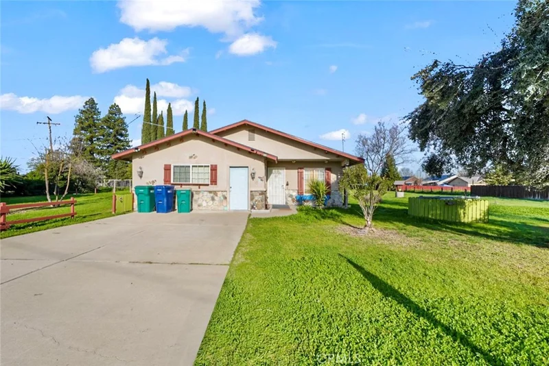 13180 Jackson, Le Grand, CA 95333