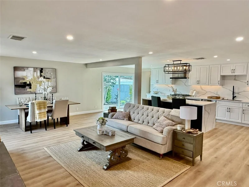 102 Trafalgar, San Clemente, CA 92672