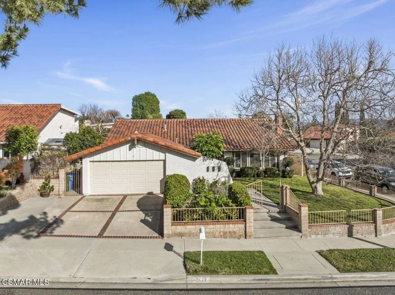 2972 Ivory, Simi Valley, CA 93063