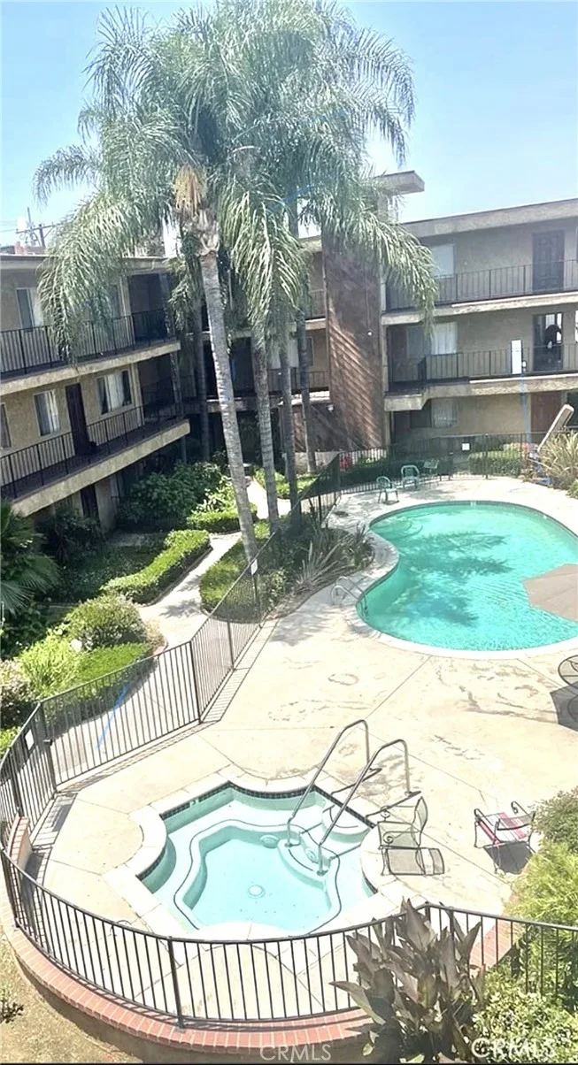 8505 Columbus, North Hills, CA 91343