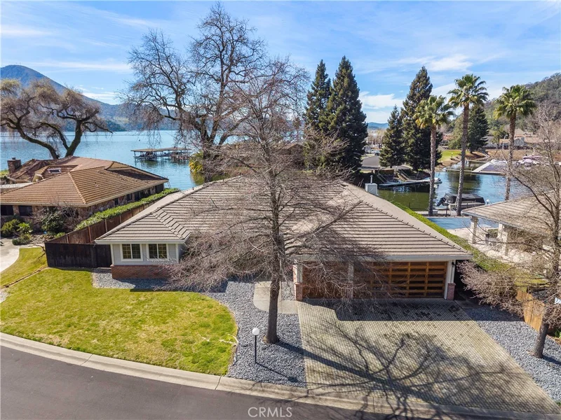 8641 Paradise Valley, Lucerne, CA 95458