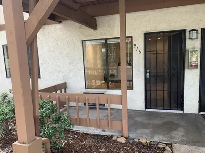 6370 Rancho Mission Rd 915 photo 2