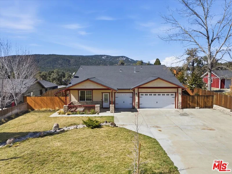 1013 Eagle, Frazier Park, CA 93225