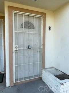 249 E Jackson Street B photo 2