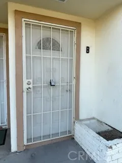 249 E Jackson Street B photo 2