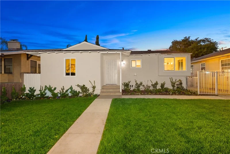 415 E Walnut, Monrovia, CA 91016