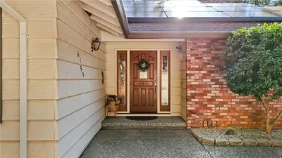 6150 Firethorn Circle photo 2