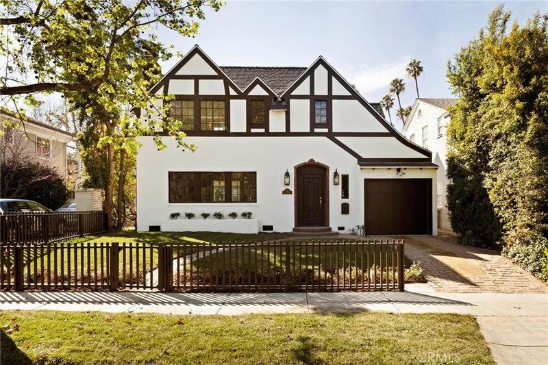 507 Norton, Los Angeles, CA 90020