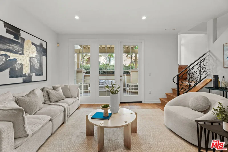 Photo 2 of 5935 Playa Vista Drive 113