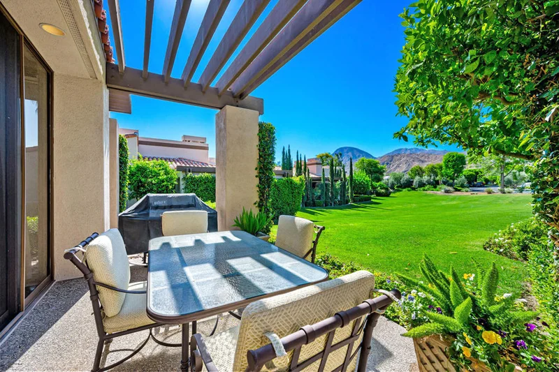 Photo 2 of 74675 Arroyo Drive