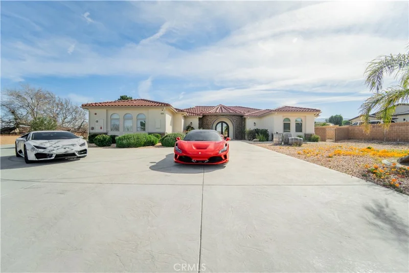 4518 Avenue M14, Quartz Hill, CA 93536