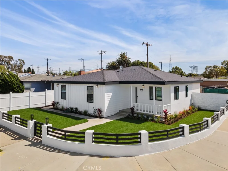 Photo 2 of 3778 -3780 Artesia Boulevard