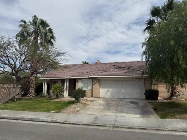 Photo 2 of 49084 Violet Street