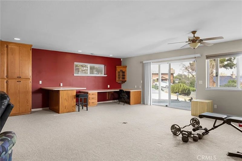 Photo 2 of 5370 Royal Oaks Drive