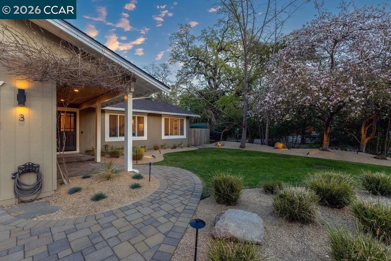 3 Buckeye Ln, Danville, CA 94526