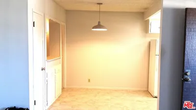 2501 W Redondo Beach Boulevard 324 photo 2